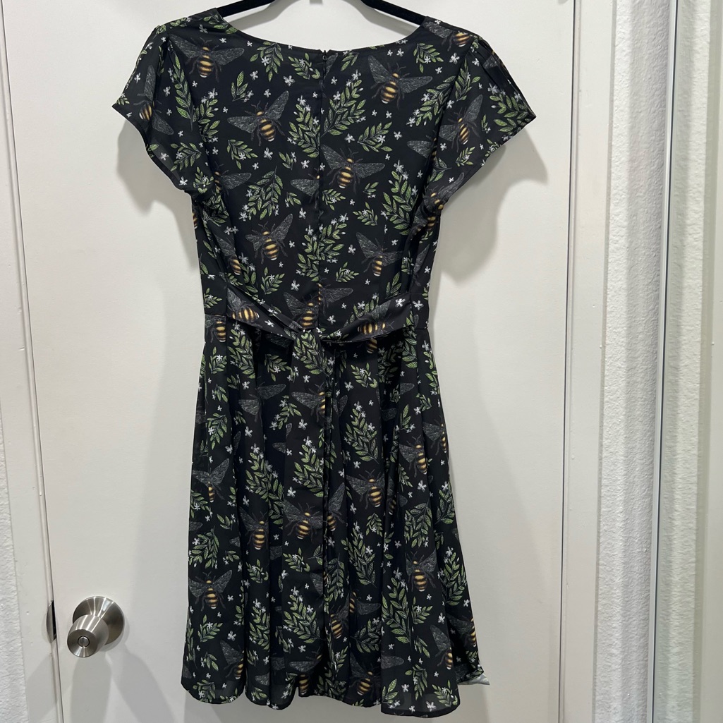 Hot Topic Brand L A Soul Dress With Bees